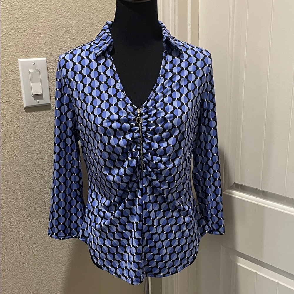 Women's Blue Geometric Ruched Front Top